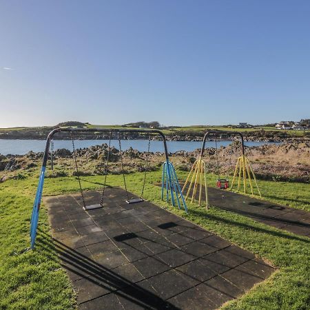 Appartamento The Clamshell Isle of Whithorn Esterno foto